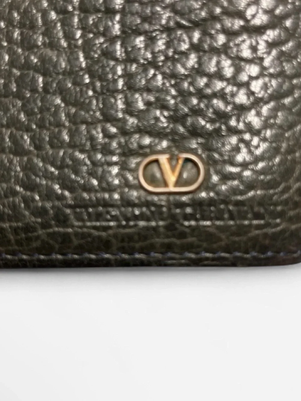 Valentino Garavani sleek unisex